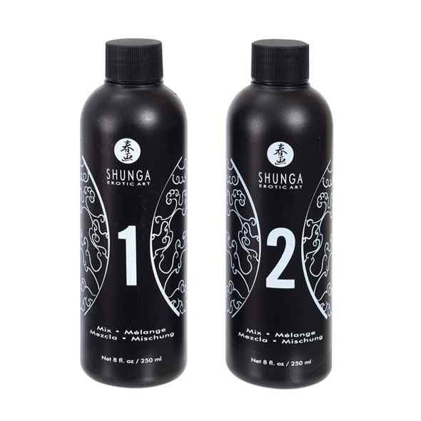 Twee zwarte Shunga massagegel flessen, genummerd 1 en 2.