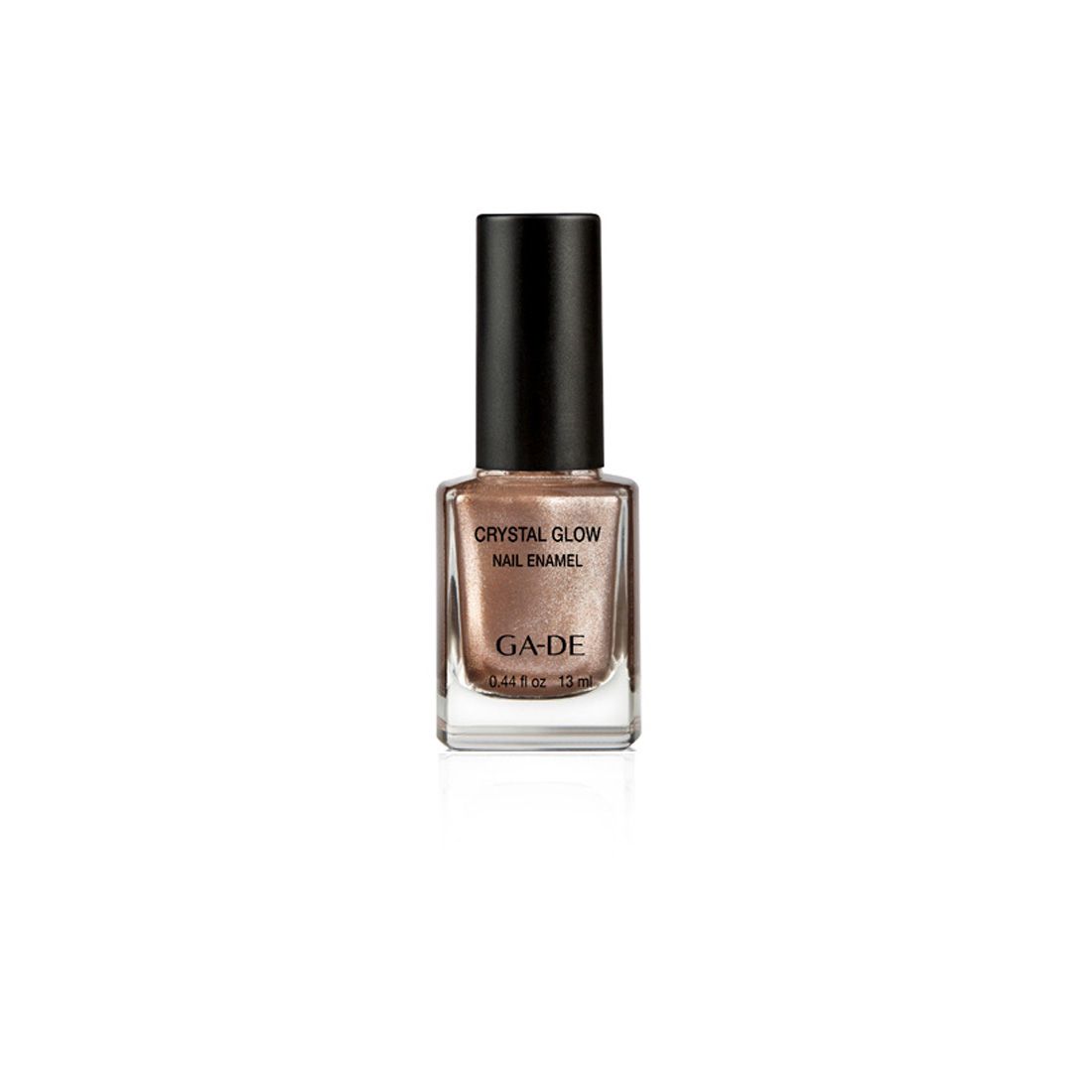 Vernis à ongles Ga-De Crystal Glow. Flacon avec bouchon noir. Inscription : Crystal Glow Nail Enamel. Marque : GA-DE.