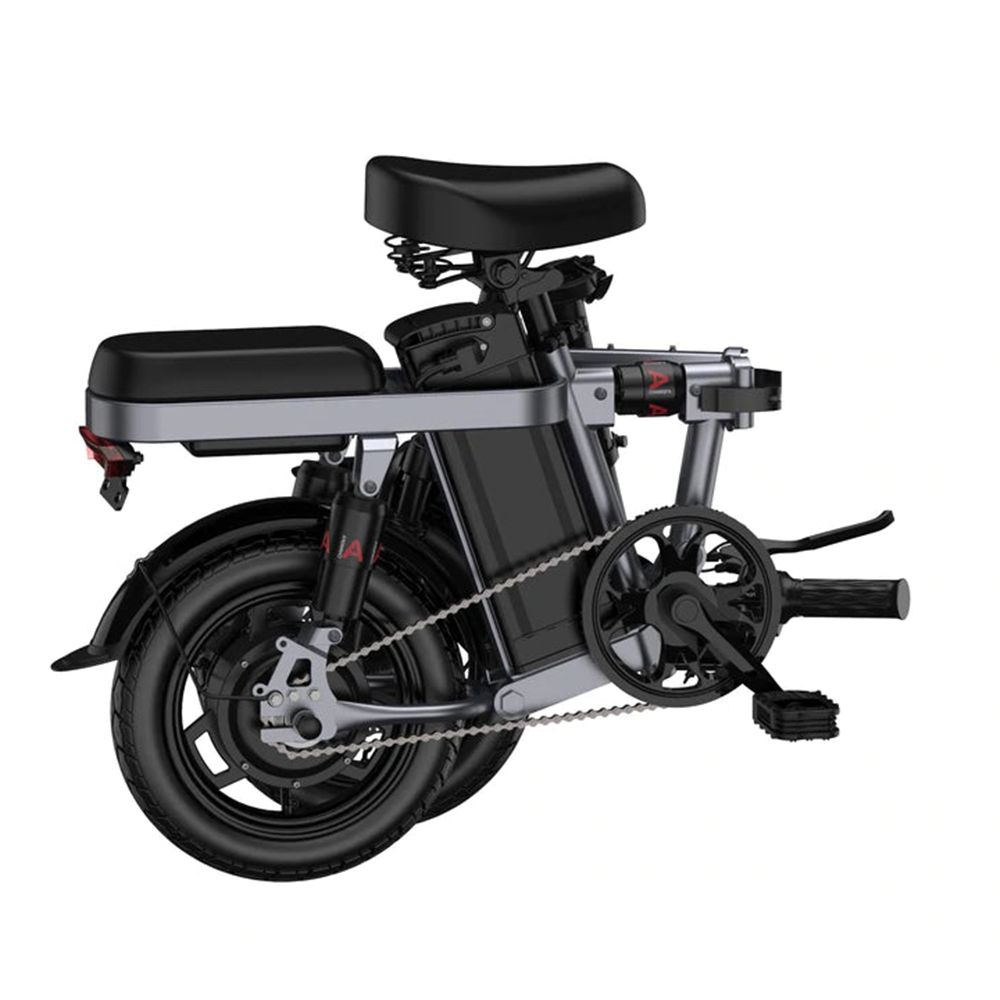 Opgevouwen e-bike in zijaanzicht. Zwarte banden, grijs frame, zwart zadel.