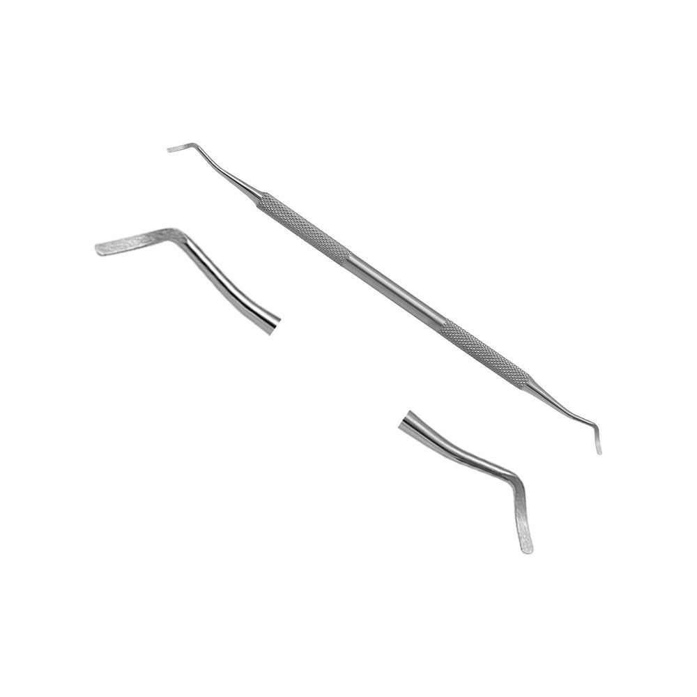 Zilverkleurig tandheelkundig instrument met gekartelde middenstuk en gebogen uiteinden. Twee afzonderlijke, gebogen instrumenten.
