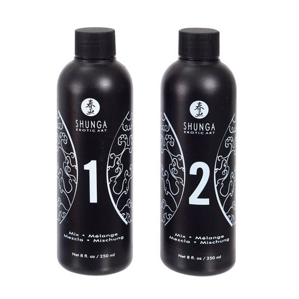 Twee zwarte Shunga massagegel flessen, genummerd 1 en 2.