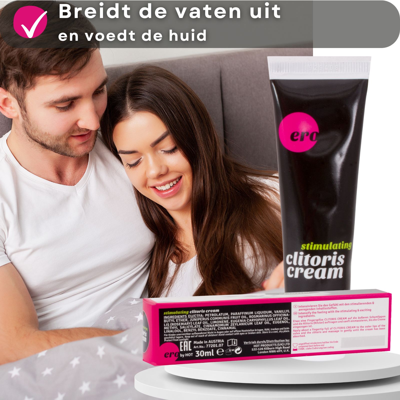 Koppel in bed, producttube en doos. Tekst: Verwijdt de vaten, voedt de huid.