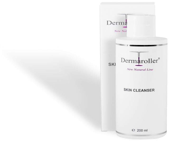 Witte fles Dermaroller Skin Cleanser, 200 ml.