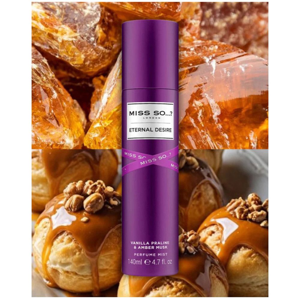 Flacon vaporisateur violet avec "MISS SO...?" et "Eternal Desire". Fond: pâtisseries au caramel et cristaux ambrés.
