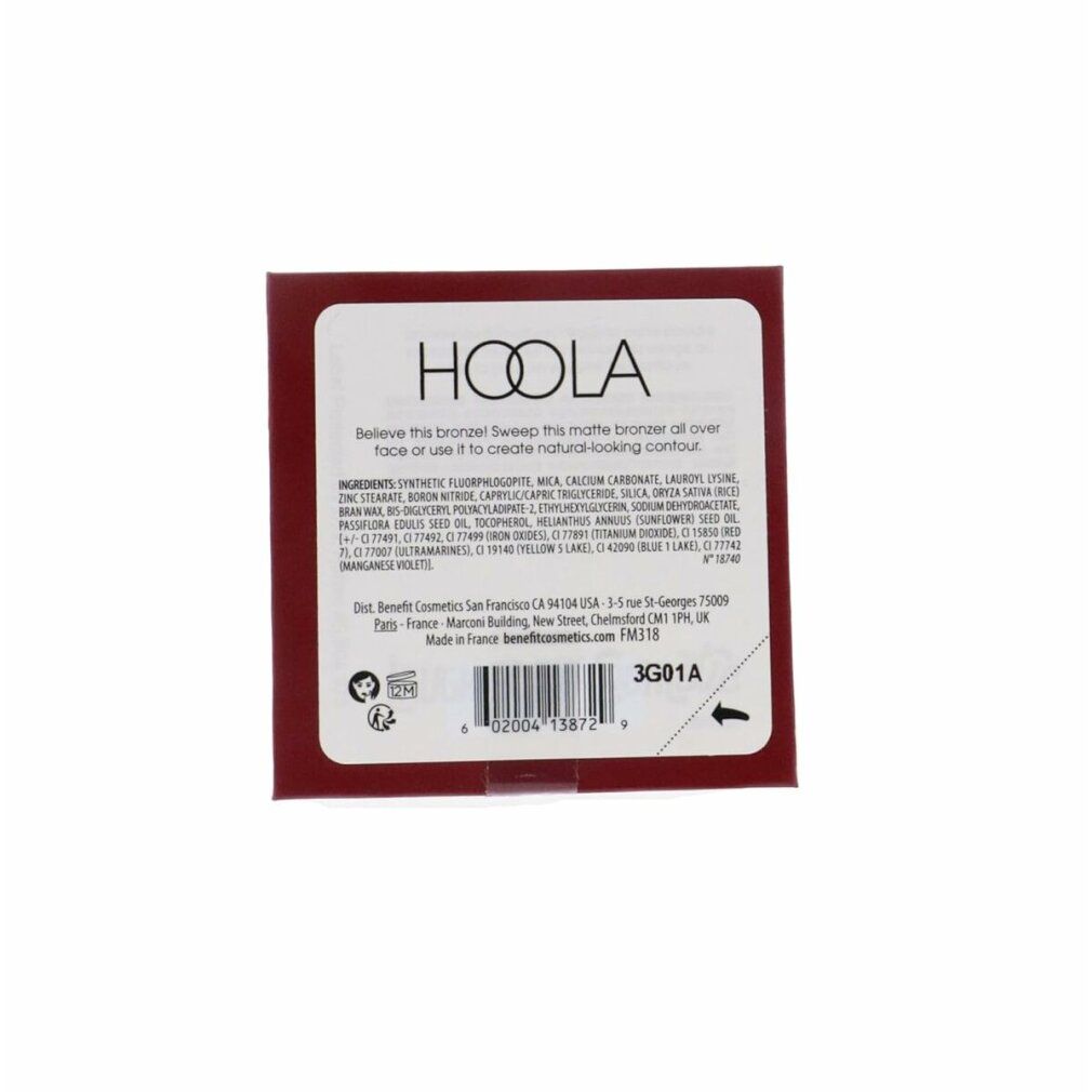 Boîte de bronzer avec informations produit. Inscription : Hoola. Ingrédients et coordonnées du fabricant.