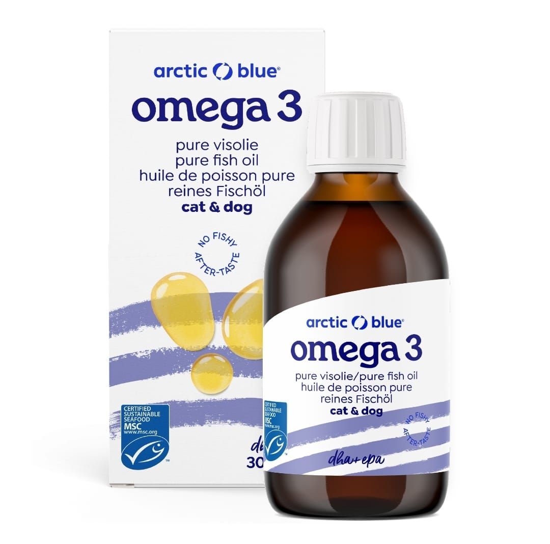 Bouteille et boîte Arctic Blue Omega 3. Inscription: Omega 3, huile de poisson pour chiens et chats. Label MSC.