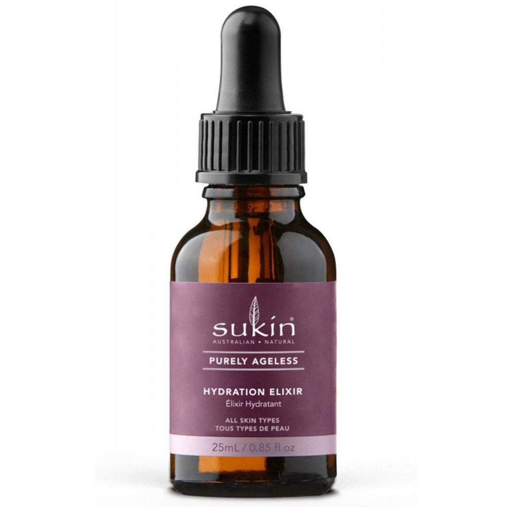 Flacon en verre brun avec compte-gouttes noir. Étiquette violette avec texte: Sukin, Purely Ageless, Hydration Elixir. 25ml/0.85 fl oz.