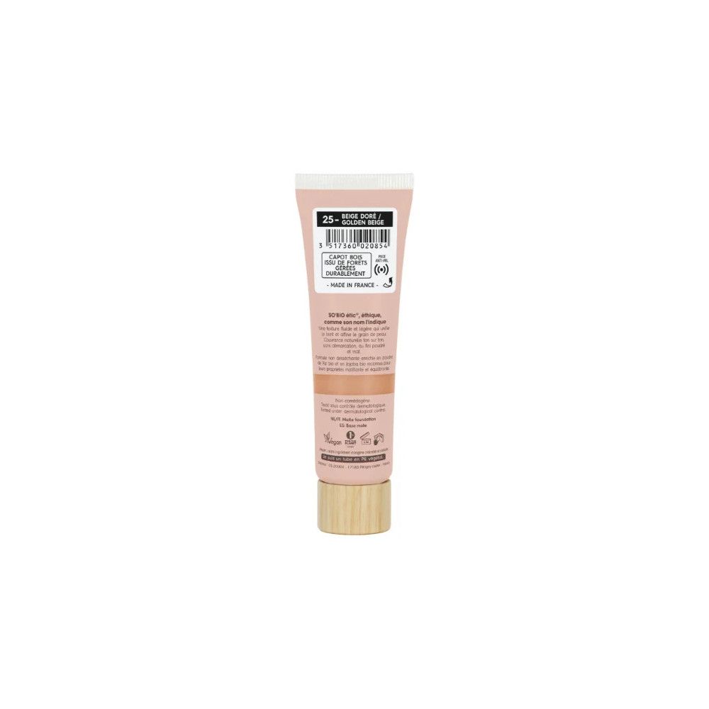 Achterkant tube. Tekst SO'BiO étic, ingrediënten, Vegan-logo, etc. Kleurcode: 25-Beige Doré.