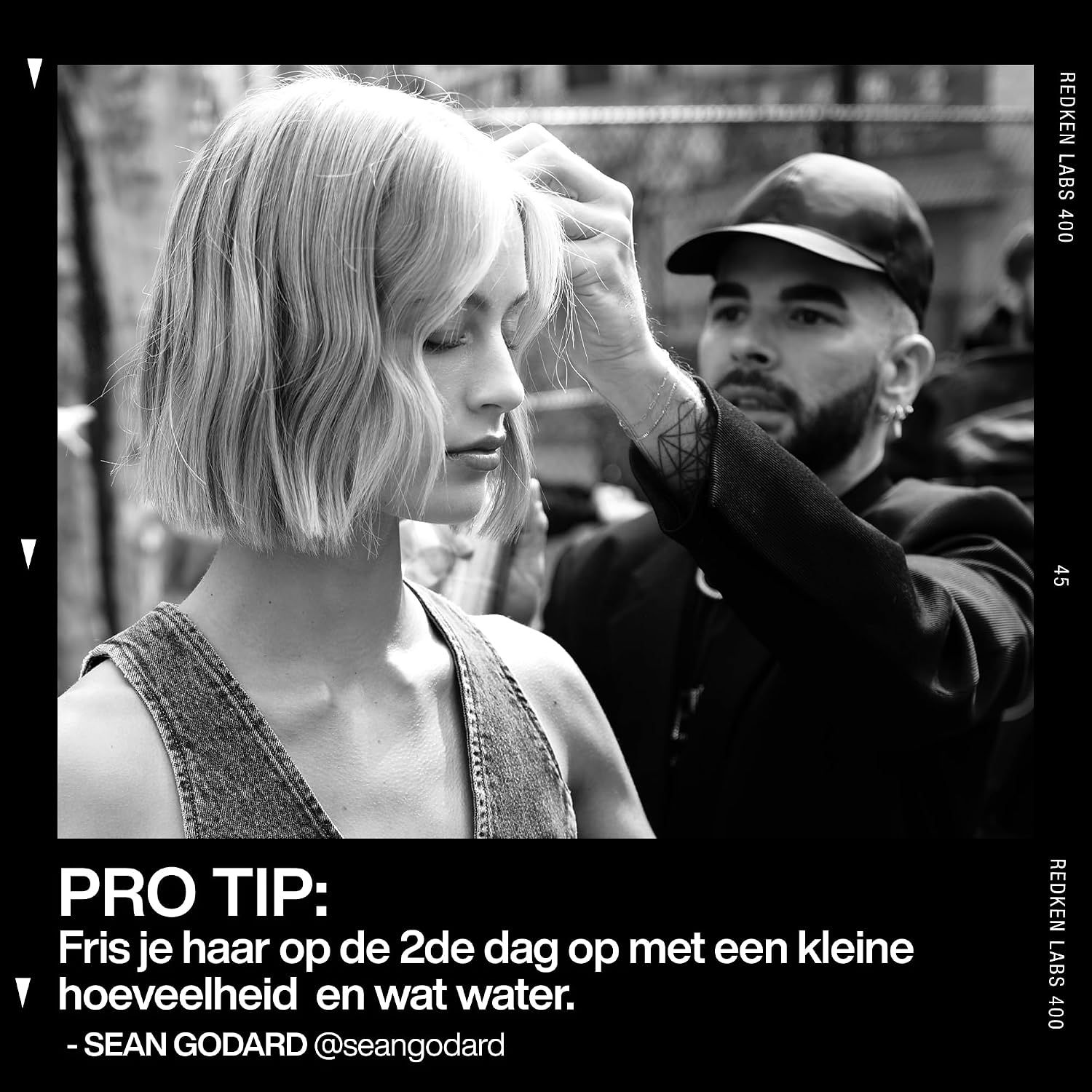 Kapper stylet kort blond haar, pro tip voor toepassing.