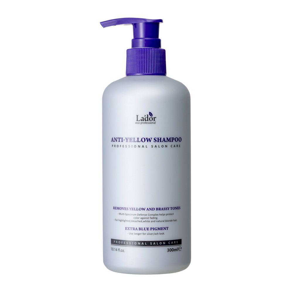 LADOR Anti-Yellow Shampoo in een witte pompfles met paarse accenten. 300ml.