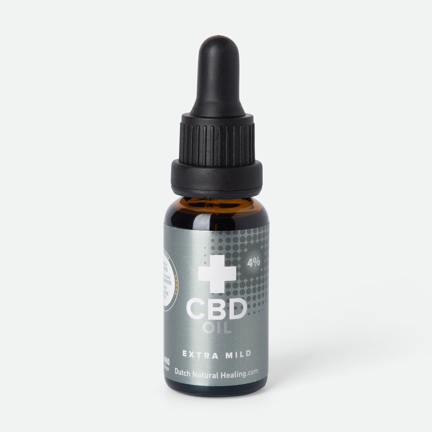 Flacon en verre brun avec compte-gouttes noir. Inscription: CBD Oil, Extra Mild, 4%. Logo: croix blanche.