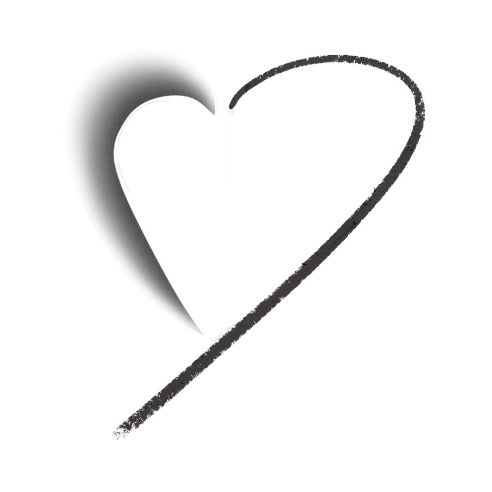 Forme de cœur dessinée avec un crayon eyeliner noir sur fond blanc.