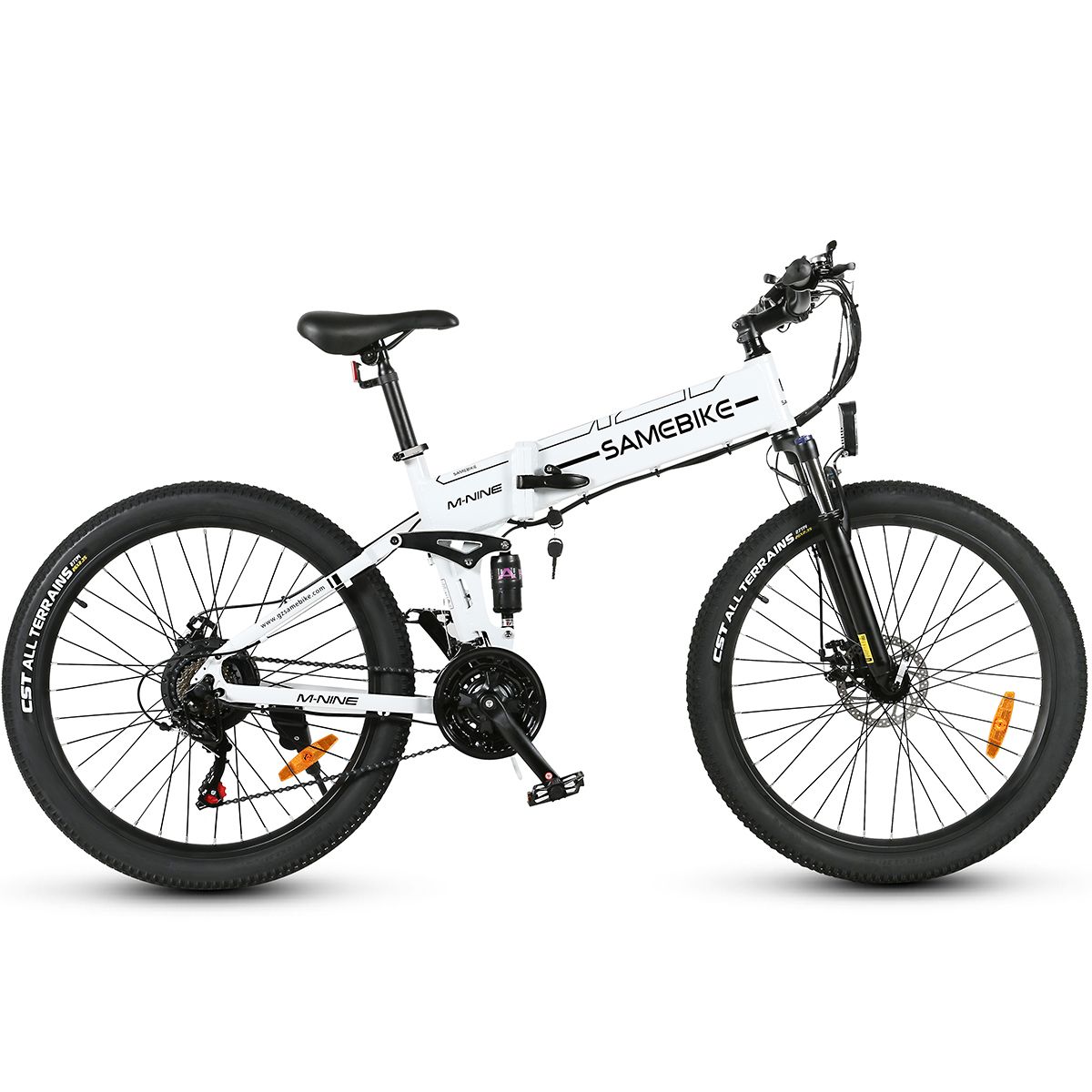 Vélo électrique pliable blanc, pneus noirs. Marque SAMEBIKE. Selle, pédales et guidon noirs. Pneus CST ALL TERRAINS.