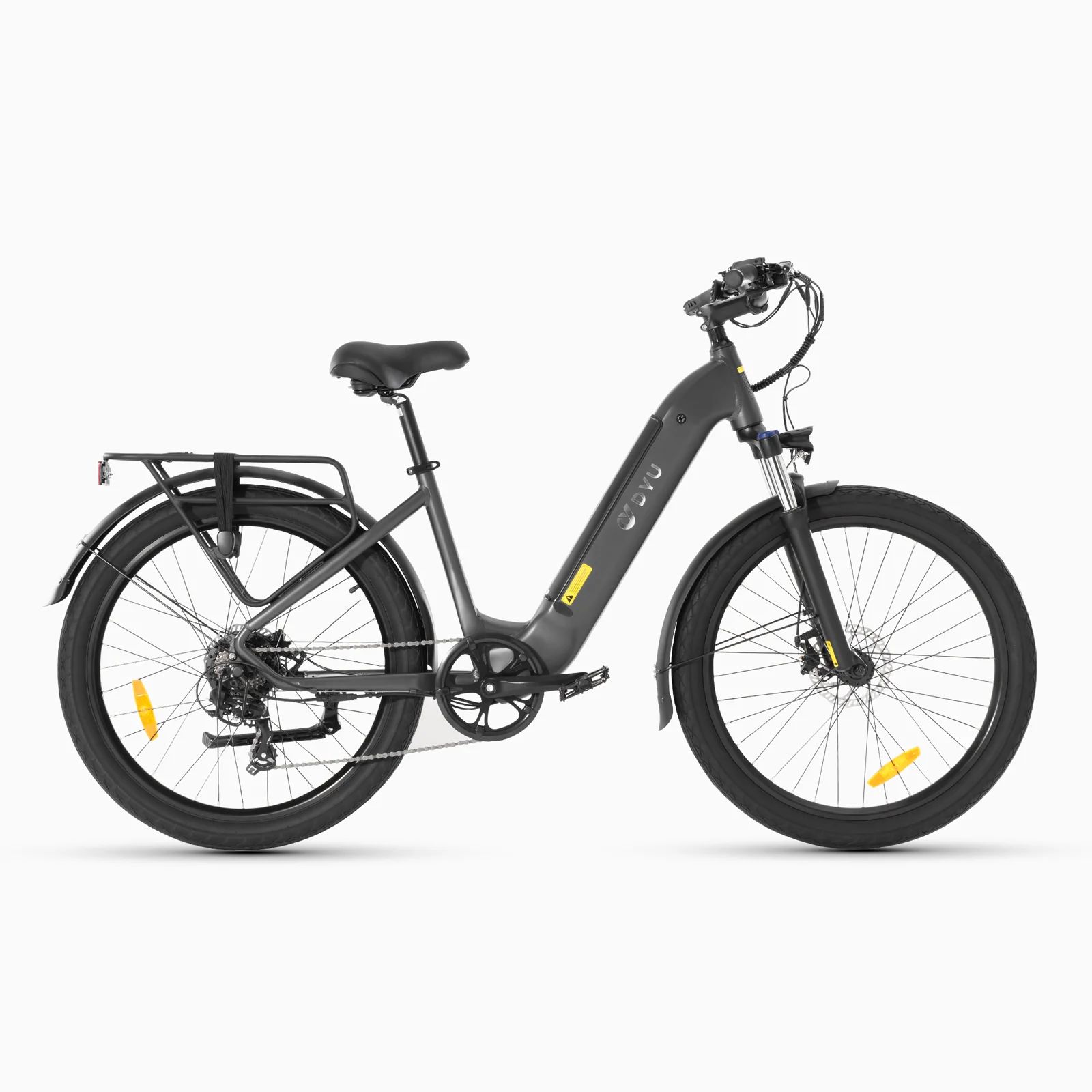 Vélo électrique gris DYU C1. Pneus noirs, porte-bagages, garde-boue. Réflecteurs jaunes. Logo DYU.