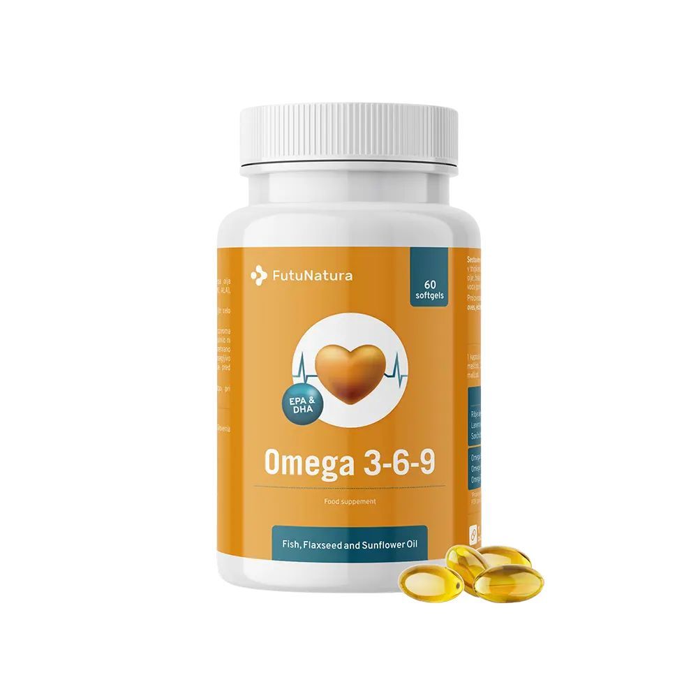 Witte fles met oranje etiket. Opschrift: Omega 3-6-9, 60 softgels. Enkele capsules liggen ernaast.