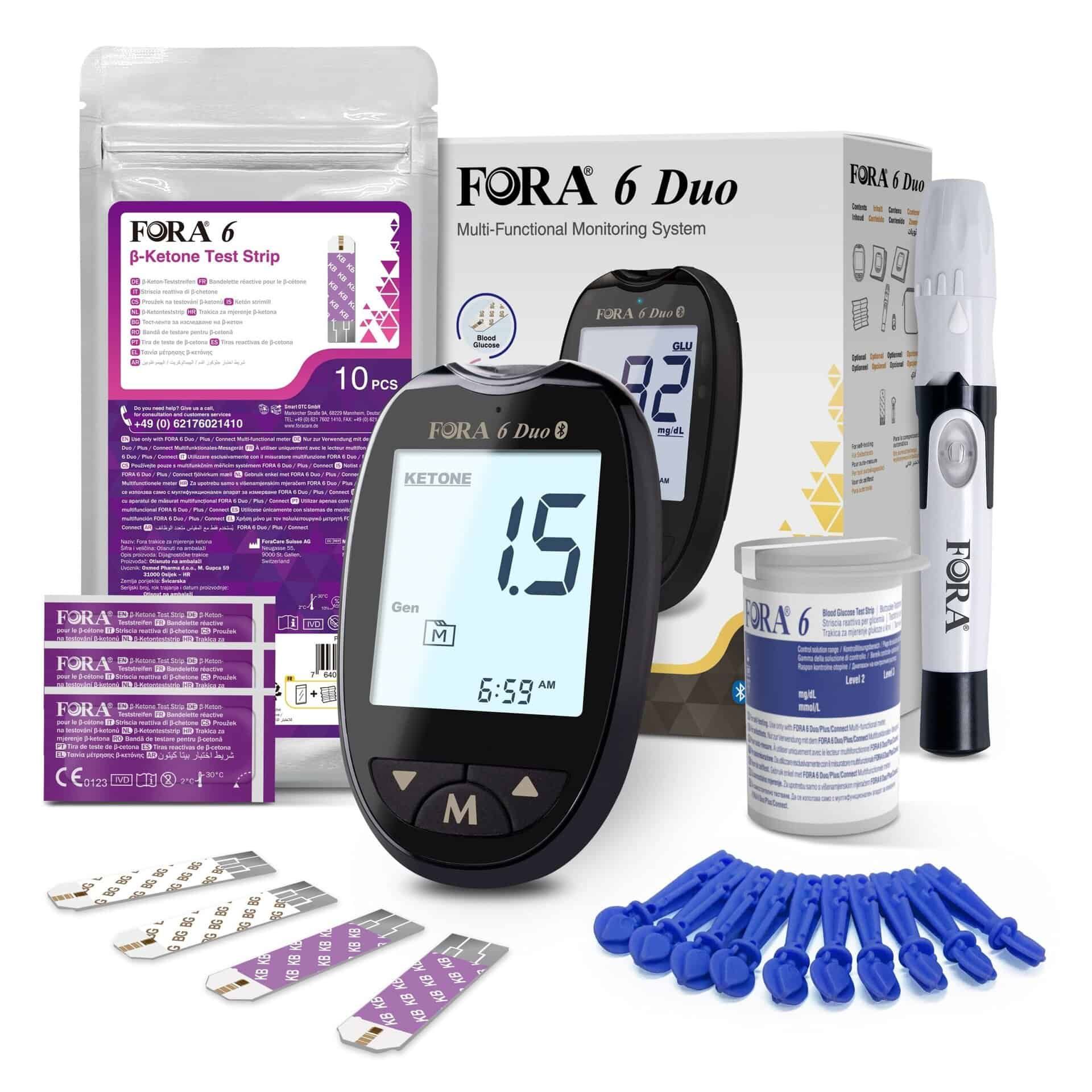 FORA 6 Duo bloedglucosemeter met accessoires: strips, lancetten, prikpen. Weergave: 1.5. Verpakking: doos en zakje.