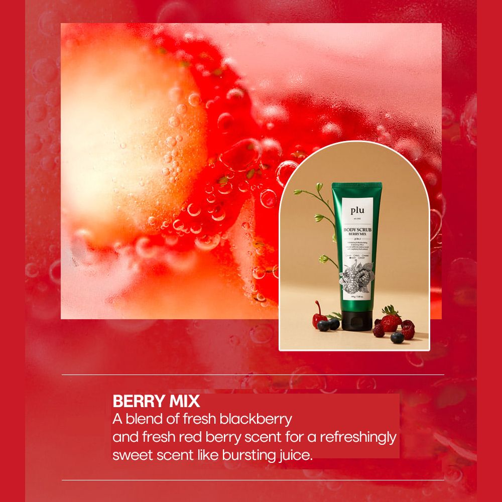 Tube verte avec bouchon noir. Inscription: PLU Berry Mix Body Scrub. Entourée de fruits rouges et bulles. Texte: BERRY MIX.