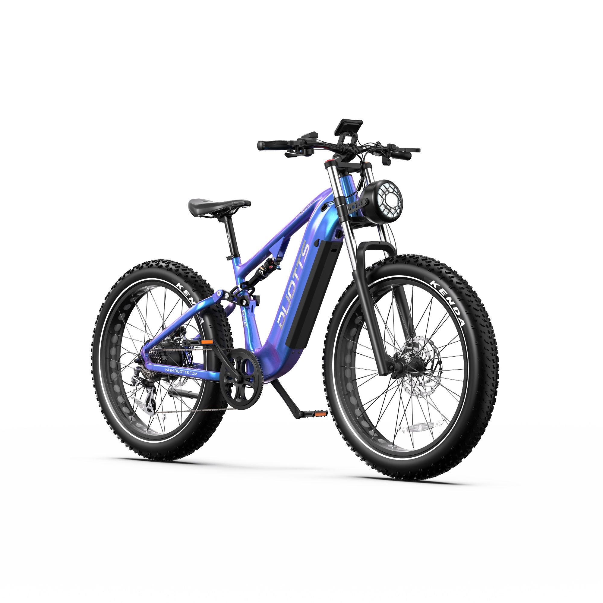 Elektrische mountainbike met kleurovergang. Zwarte banden, zadel en stuur. DUOTTS-logo op frame. Koplamp.