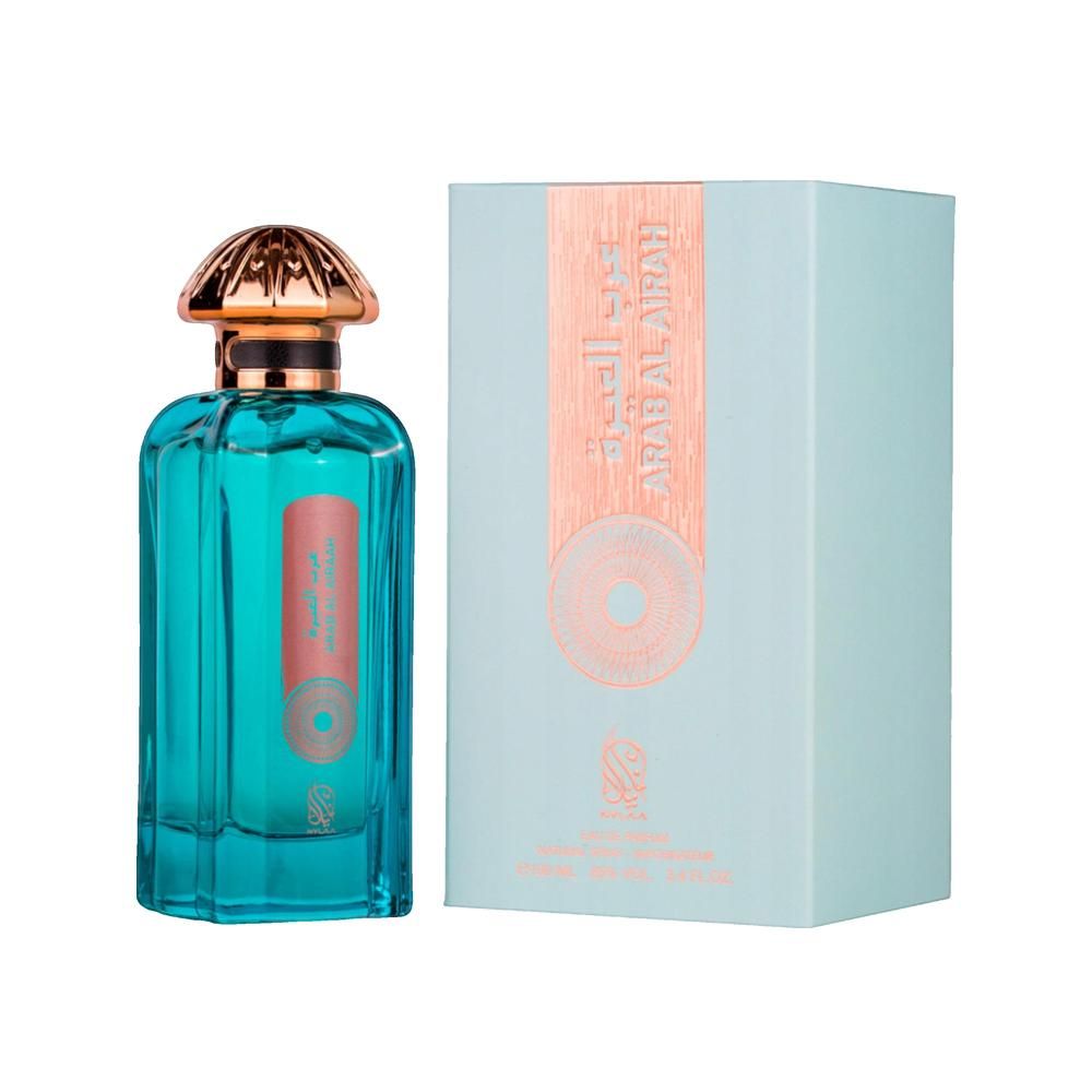 Turquoise glazen fles met gouden dop en lichtblauwe verpakking. Opschrift op fles en verpakking.