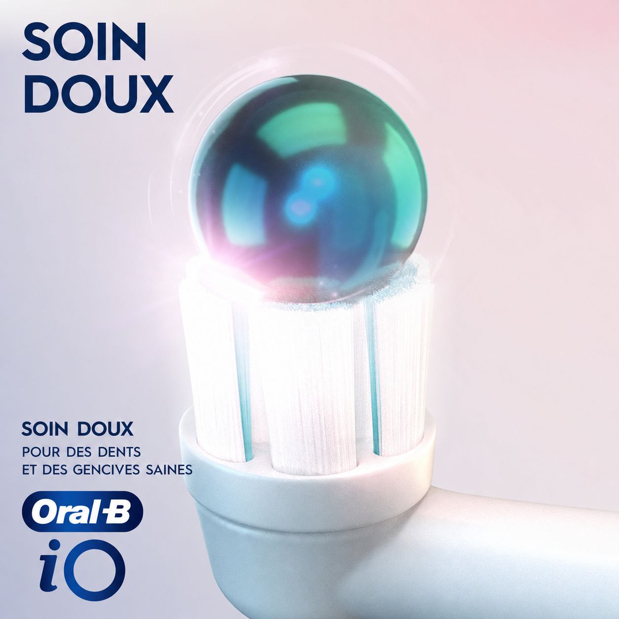 Tête de brosse Oral-B iO avec nettoyage doux et effet brillant.