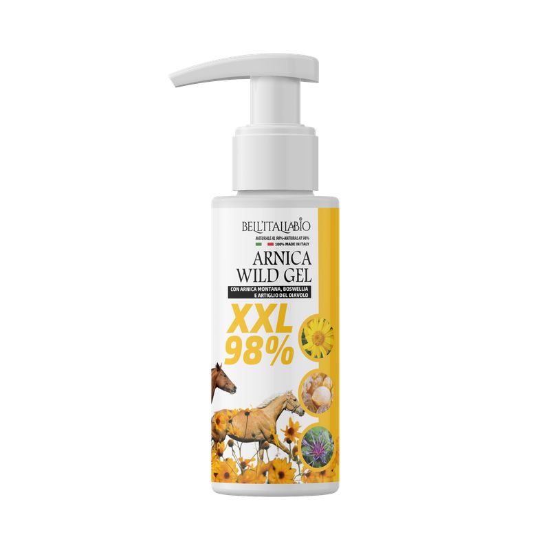 Flacon blanc et jaune avec pompe. Inscription: Arnica Wild Gel, XXL 98%. Illustrations de chevaux et de tournesols.