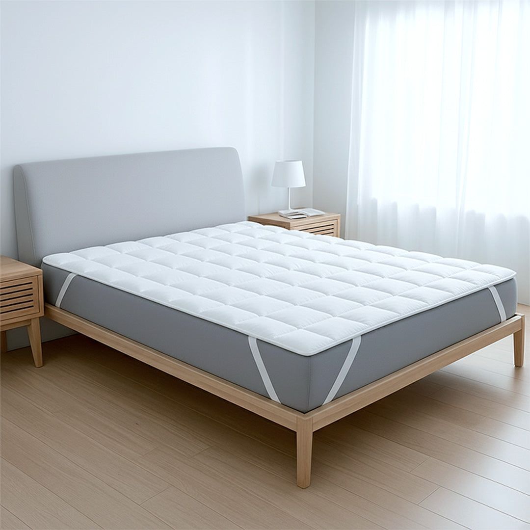 The White Stone topper 160x190 cm met 500 g vulling | Gewatteerde matrasbeschermer