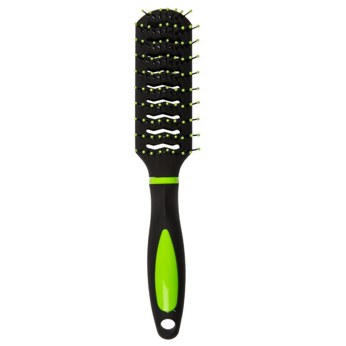 Brosse à cheveux rectangulaire avec manche noir et accents verts. Tête de brosse noire avec poils verts et découpes ondulées.