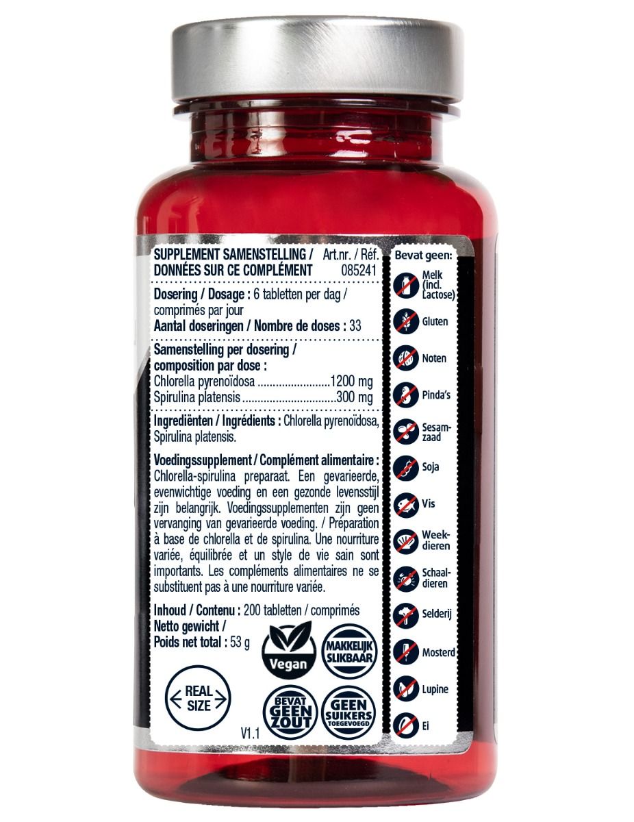 Achterkant van de fles. Bevat informatie over ingrediënten, dosering en allergenen. Vegan zegel.