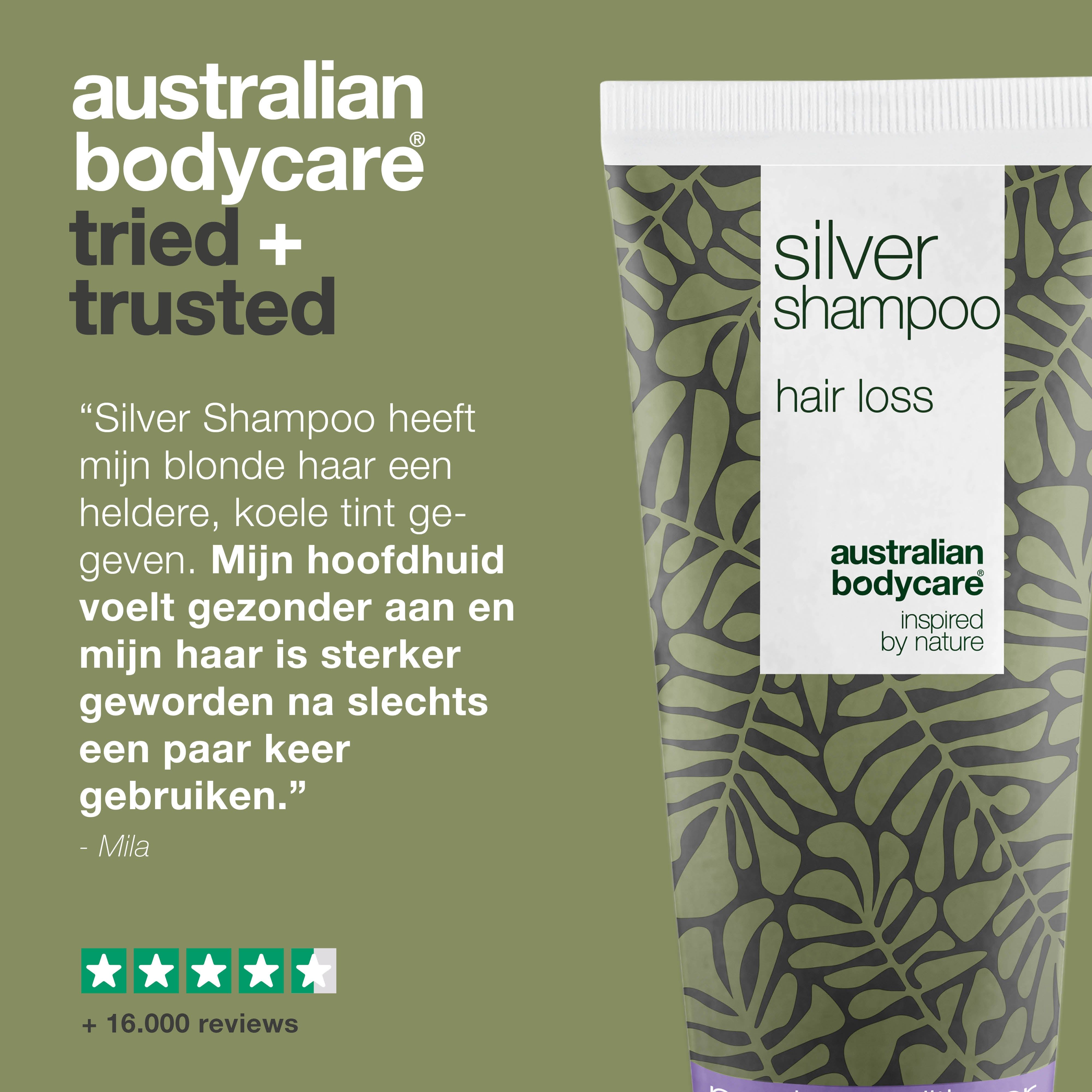 Close-up shampoo tube. Tekst: citaat over shampoo. Vijf sterren beoordeling. Merk: Australian Bodycare.