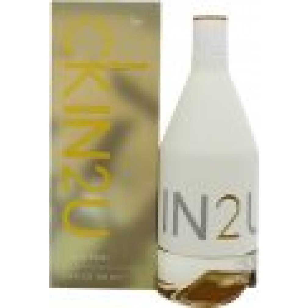 Flacon de parfum et emballage. Flacon blanc avec base dorée. Emballage jaune avec inscription CK IN2U.
