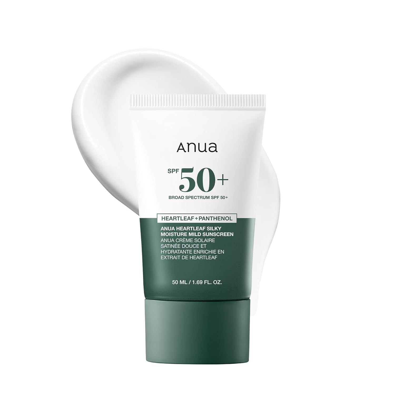 Tube blanche et verte. Inscription: Anua, SPF 50+, Heartleaf Silky Moisture Mild Sunscreen. Échantillon de produit.