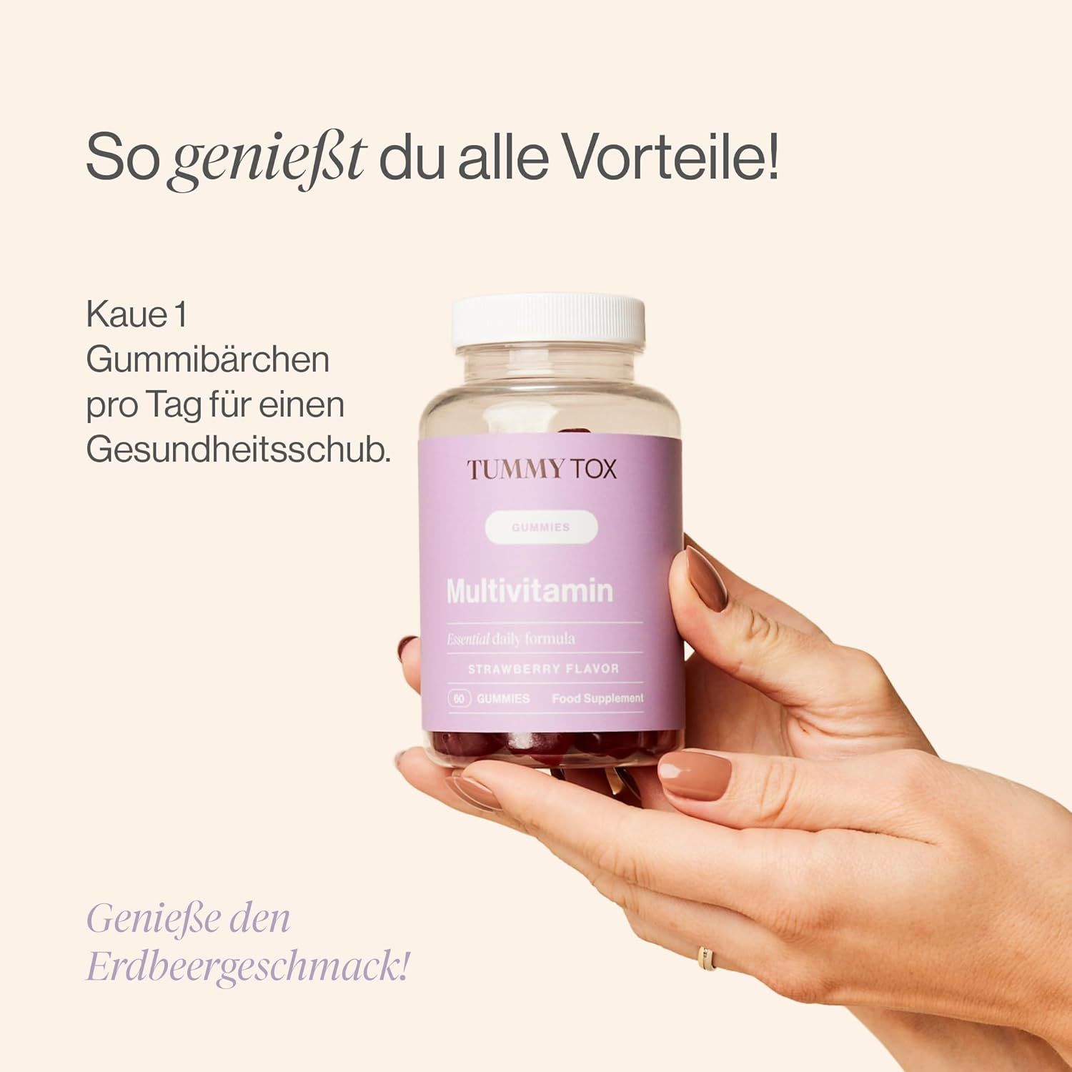 Mains tenant une bouteille de gommes multivitamines. Texte : Tummy Tox, Goût fraise, 60 gommes, Complément alimentaire.