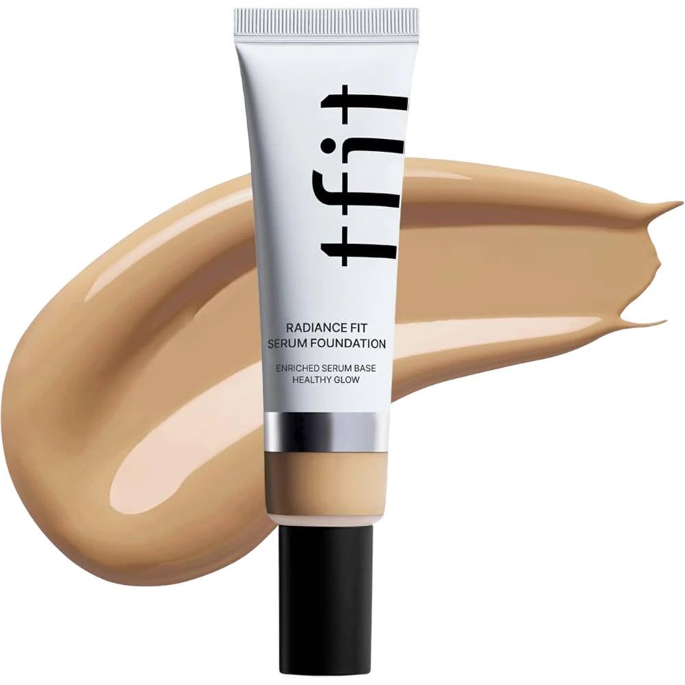 Productverpakking. Tube met product en productnaam. Tekst: 'Radiance Fit Serum Foundation'.