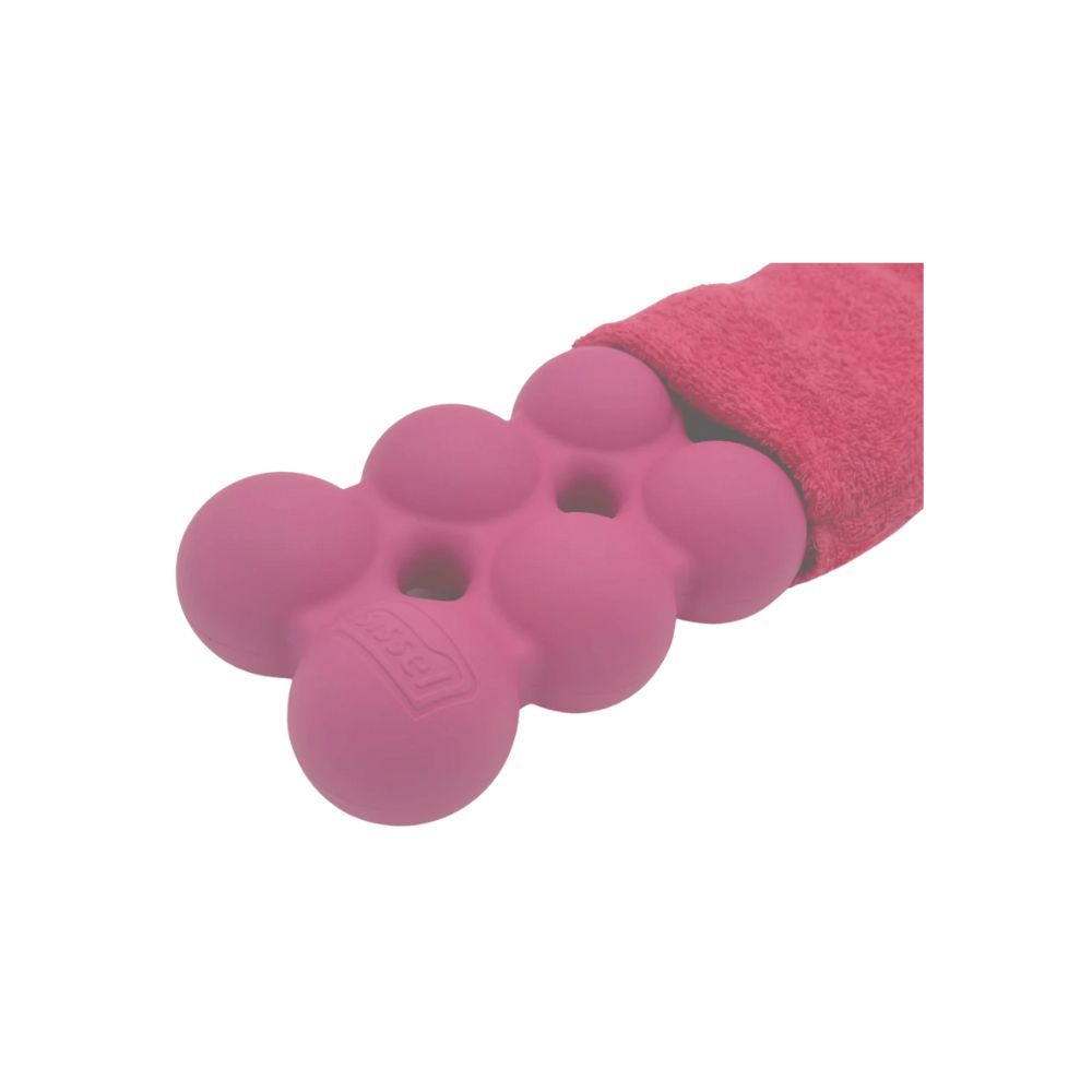 Roze SPINEFITTER®. Zeven ronde elementen verbonden. SISSEL® logo. In rode stof.