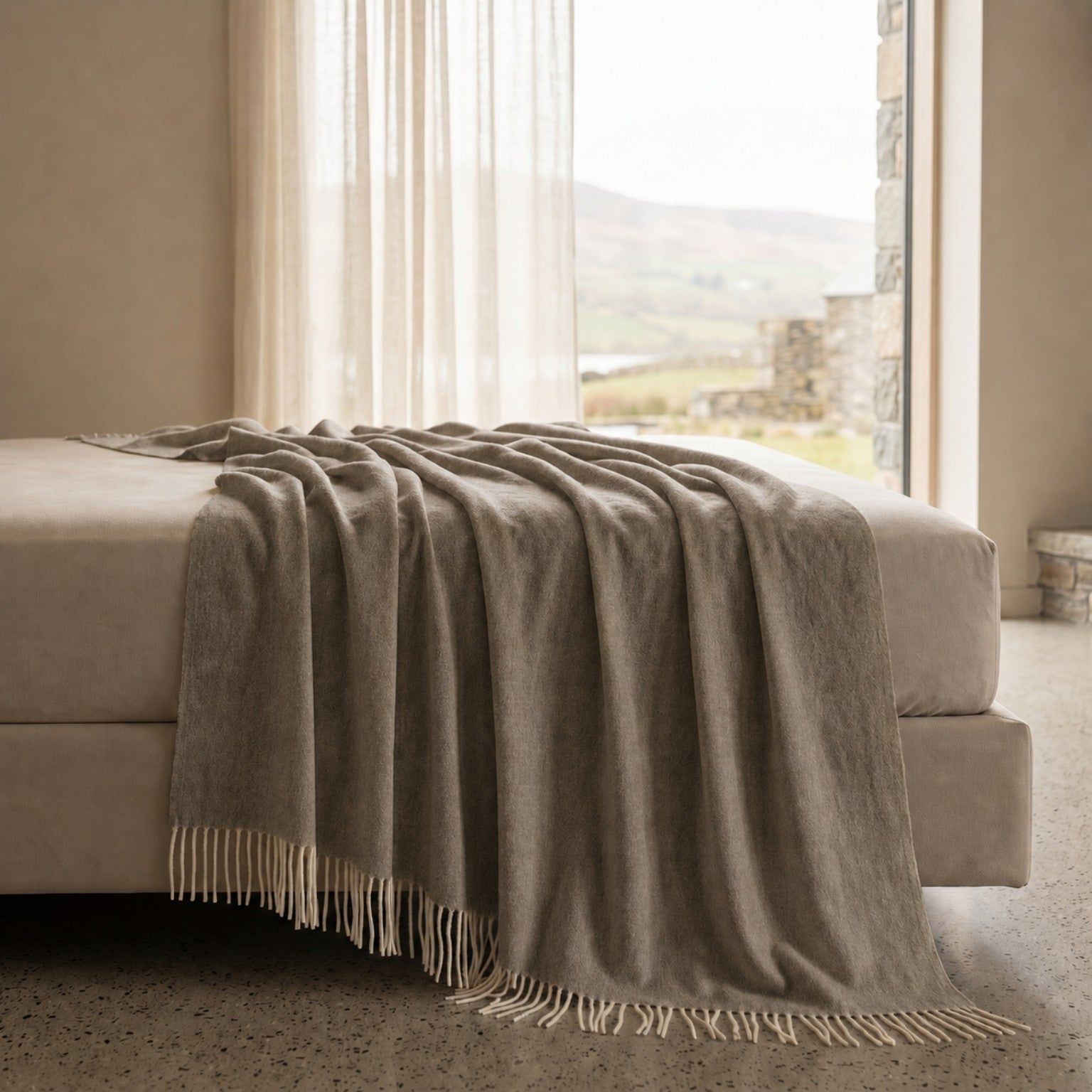 Werpdeken 130x170 cm Cotton Blend Taupe | Lichtgewicht Deken 250 g/m² voor Bank en Bed