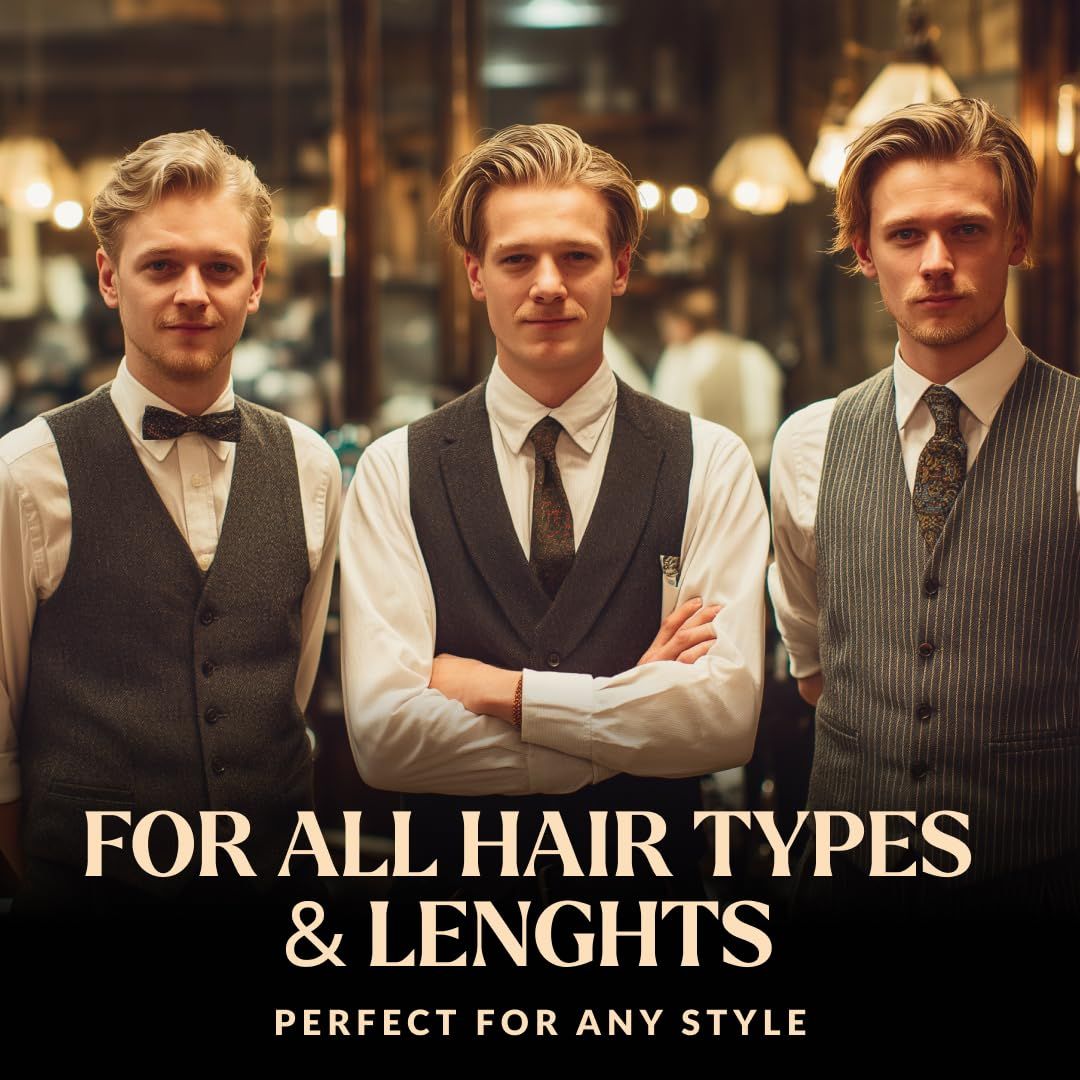 Trois hommes aux coiffures classiques, adaptées à tous types et longueurs de cheveux.
