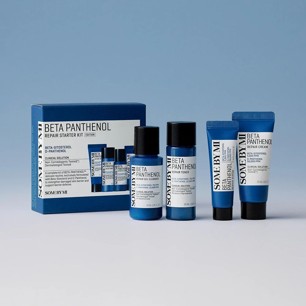 Set met blauwe tubes en flacons. Opschrift: Beta Panthenol Repair Starter Kit. Sommige producten zitten in een doos.
