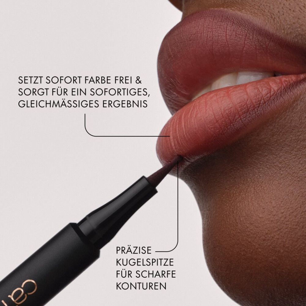 Donkerbruine lipliner pen met precieze kogelpunt voor contouren.