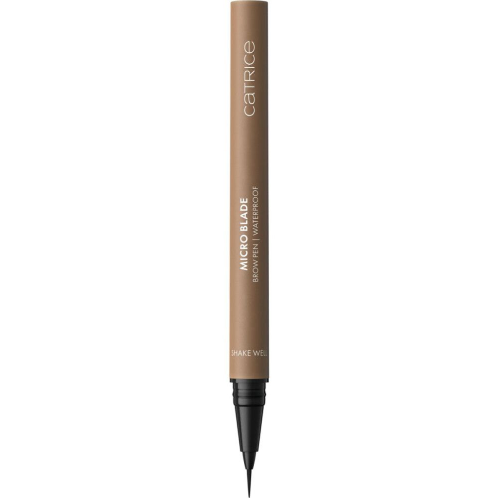 Pen met opschrift Catrice, Micro Blade Brow Pen Waterproof. Bruine huls, zwarte punt.