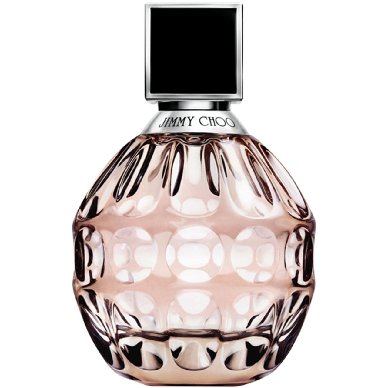 Flacon de parfum avec bouchon noir. Logo « JIMMY CHOO ». Forme ronde avec motif en relief. Liquide rose visible.