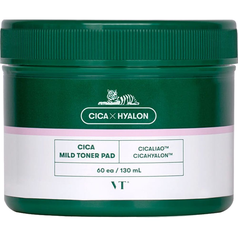 Groene pot met deksel. Opschrift: CICA x HYALON, CICA Mild Toner Pad, 60 ea / 130 mL. Merk: VT.