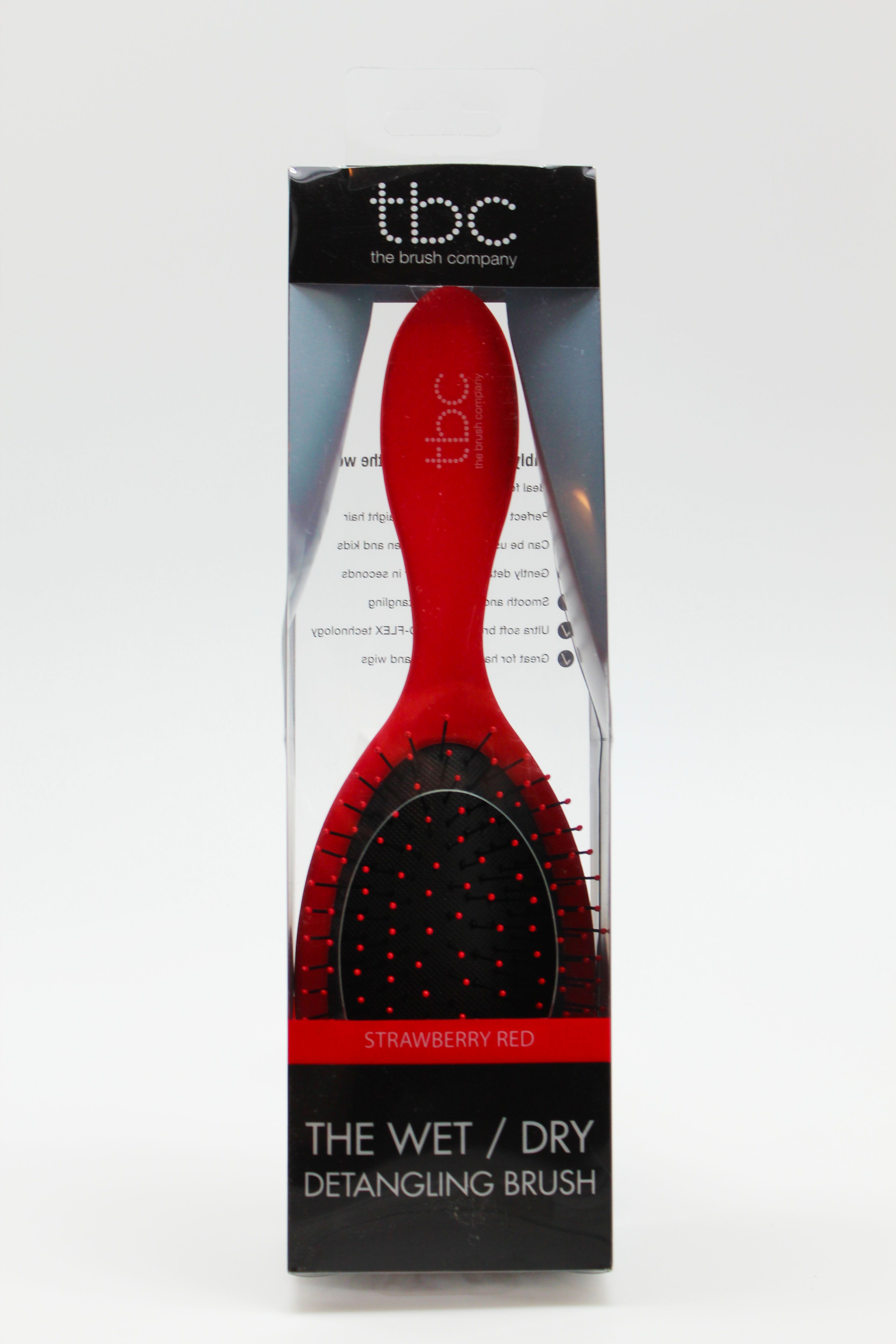 Brosse à cheveux rouge TBC Wet & Dry, couleur Strawberry Red, emballée.