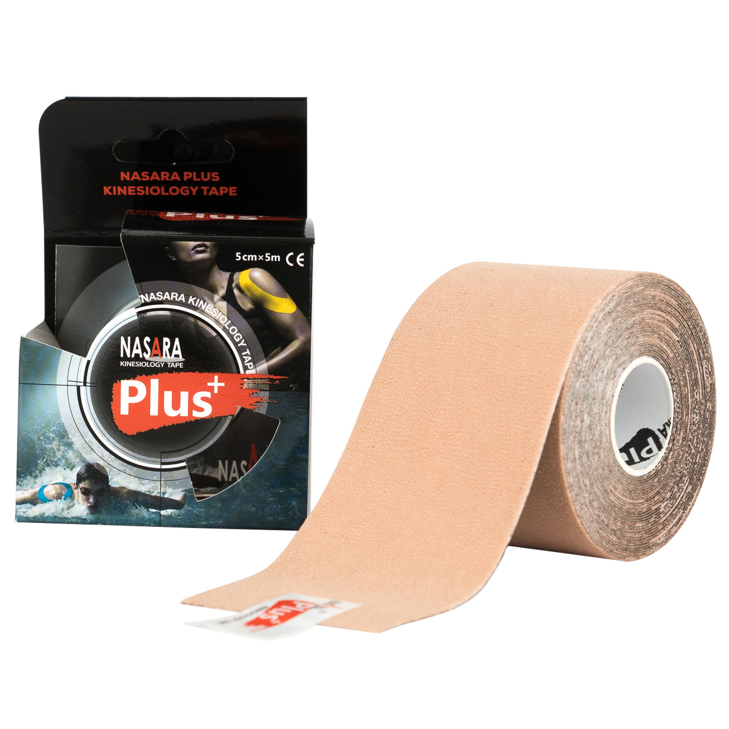 Rouleau de NASARA Kinesio Tape beige, à côté d'un emballage ouvert. Inscription: NASARA PLUS KINESIOLOGY TAPE, 5cm x 5m.