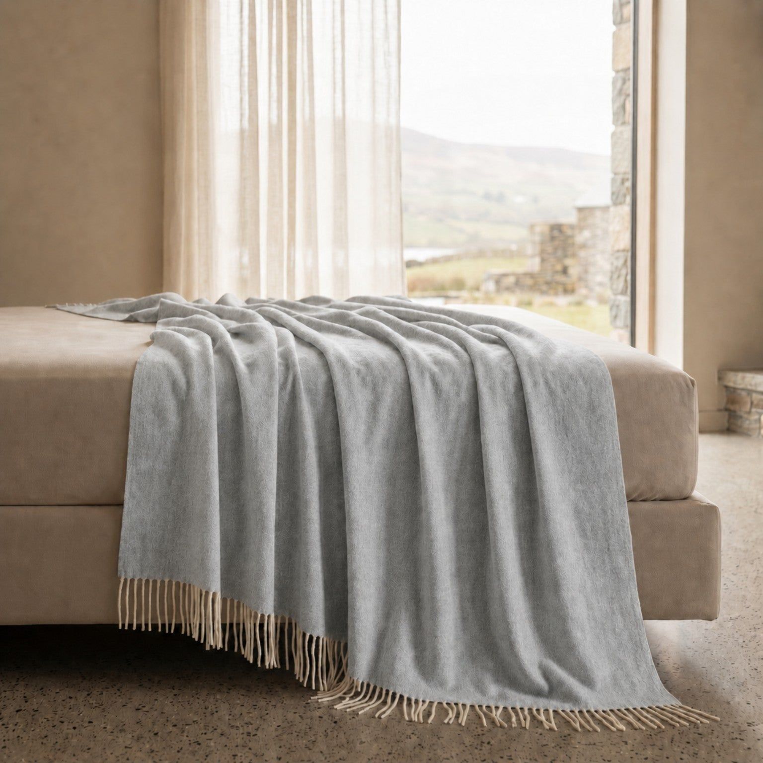 Werpdeken 130x170 cm Cotton Blend Lichtgrijs | Lichtgewicht Deken 250 g/m² voor Bank en Bed