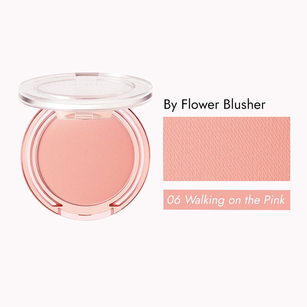 NATURE REPUBLIC By Flower Blusher, teinte 06 Walking on the Pink. Récipient rond transparent avec contenu rose. Couvercle ouvert.