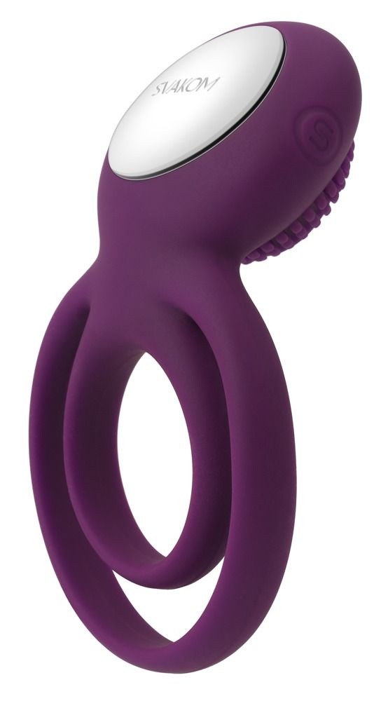 Paarse penisring met twee ringen en stimulator. Bovenkant met noppen en zilverkleurige knop. SVAKOM-logo.