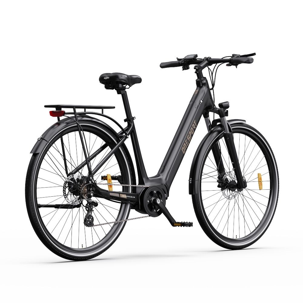 Vélo électrique noir avec moteur central. Roues, selle, porte-bagages et guidon visibles. "ONESPORT" sur le cadre.