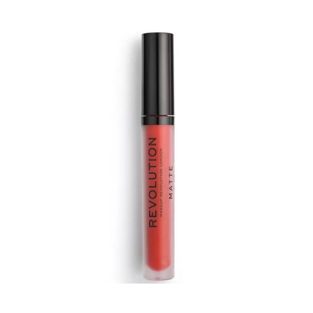 Tube de gloss rouge avec bouchon noir. Inscription: REVOLUTION MATTE.