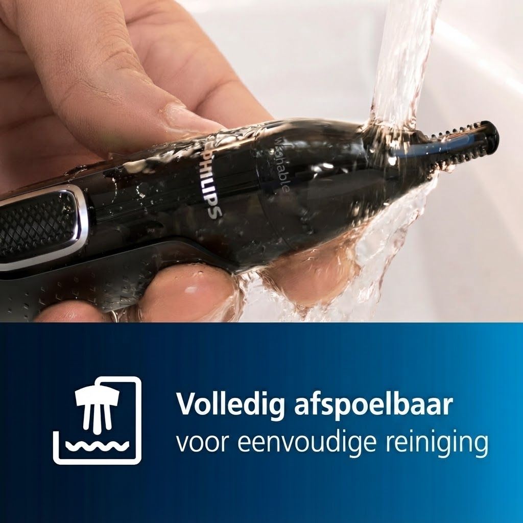 Zwarte Philips neustrimmer wordt schoongemaakt onder stromend water.