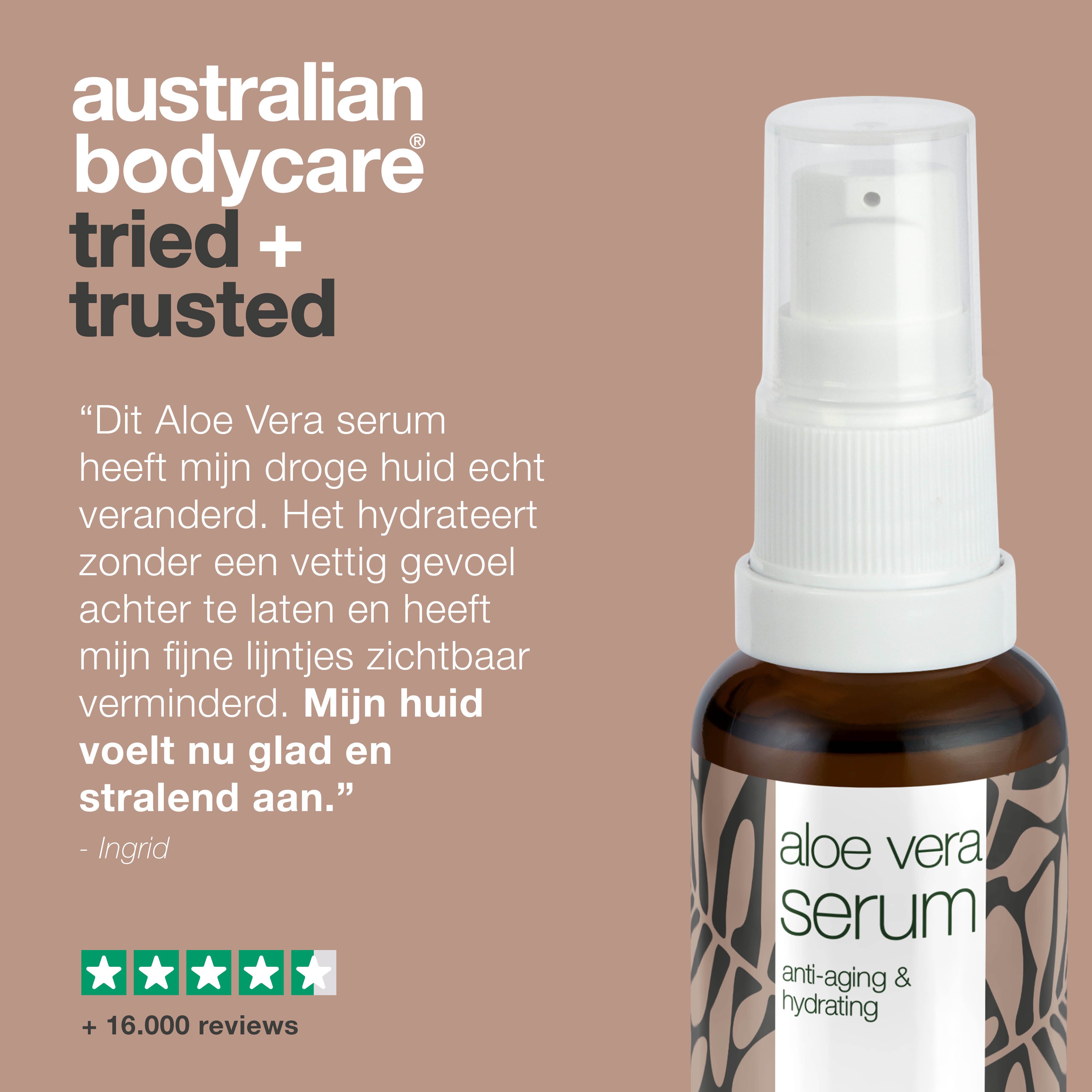 Fles serum. Tekst: Tried + Trusted. Productnaam: Aloe Vera Serum. Bruine fles met pomp. Sterrenbeoordeling.